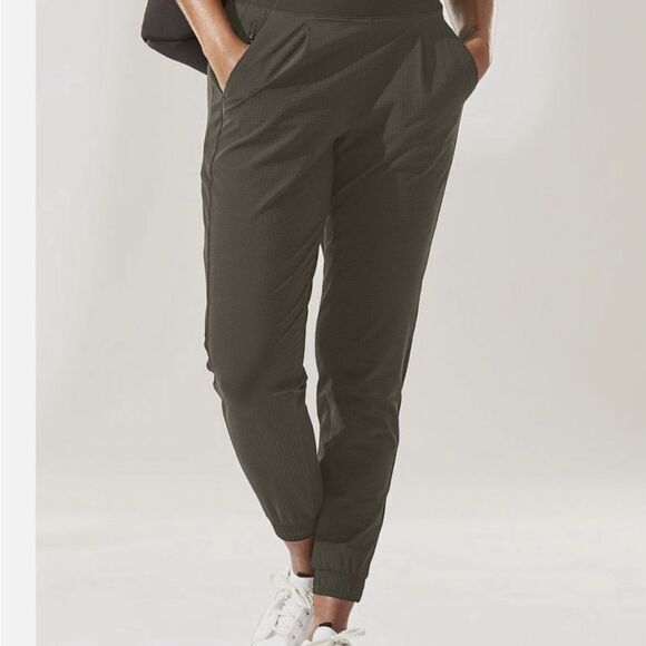 NWT Athleta Brooklyn Ankle Pant/Jogger Featherweight Fabric Olive Green- Size 18 - Picture 3 of 10